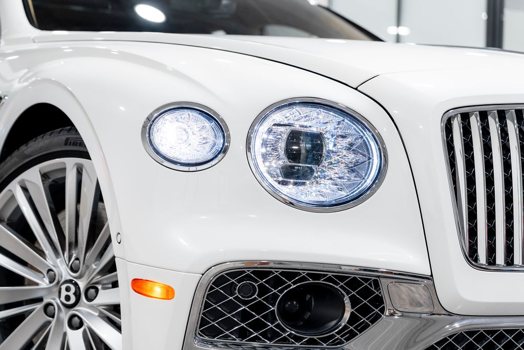 2023 Bentley Flying Spur Mulliner - Photo 14