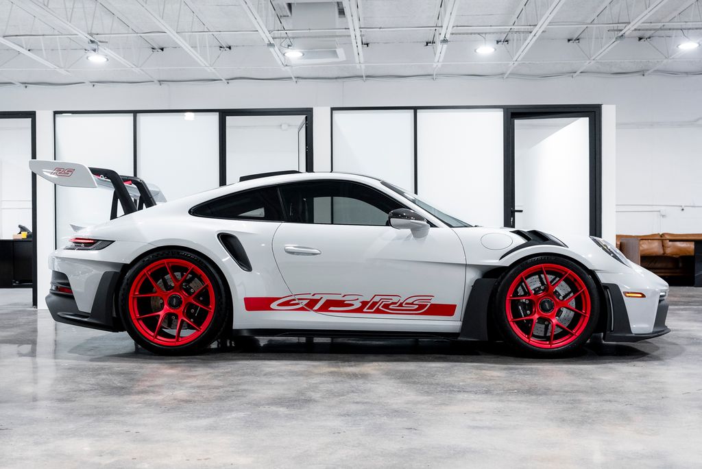 2024 992 GT3 RS