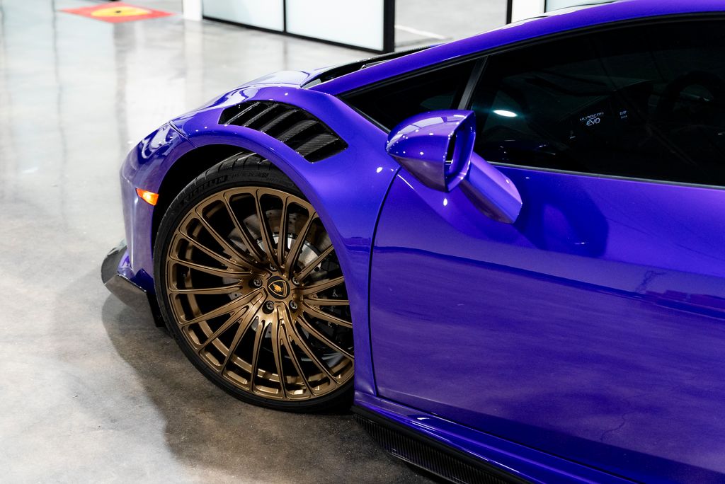 2021 Lamborghini Huracan EVO - Photo 32