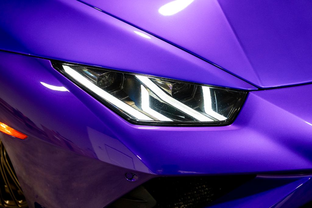 2021 Lamborghini Huracan EVO - Photo 14