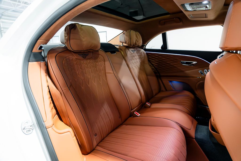 2023 Bentley Flying Spur Mulliner - Photo 108