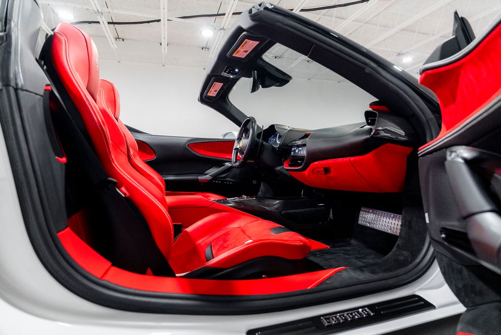 2022 Ferrari SF90 Base - Photo 62