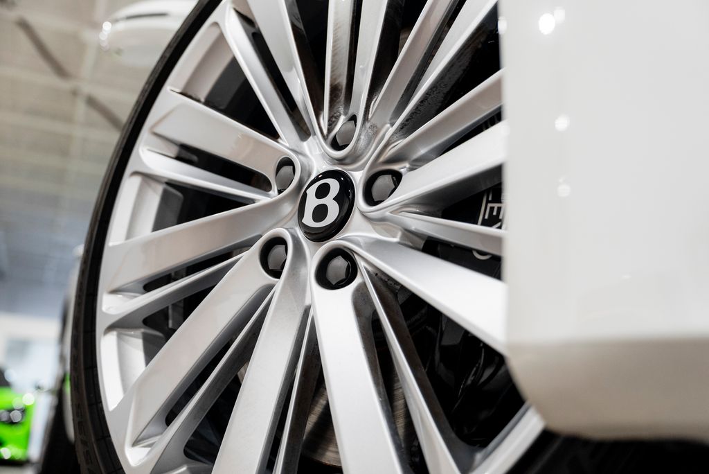 2023 Bentley Flying Spur Mulliner - Photo 78