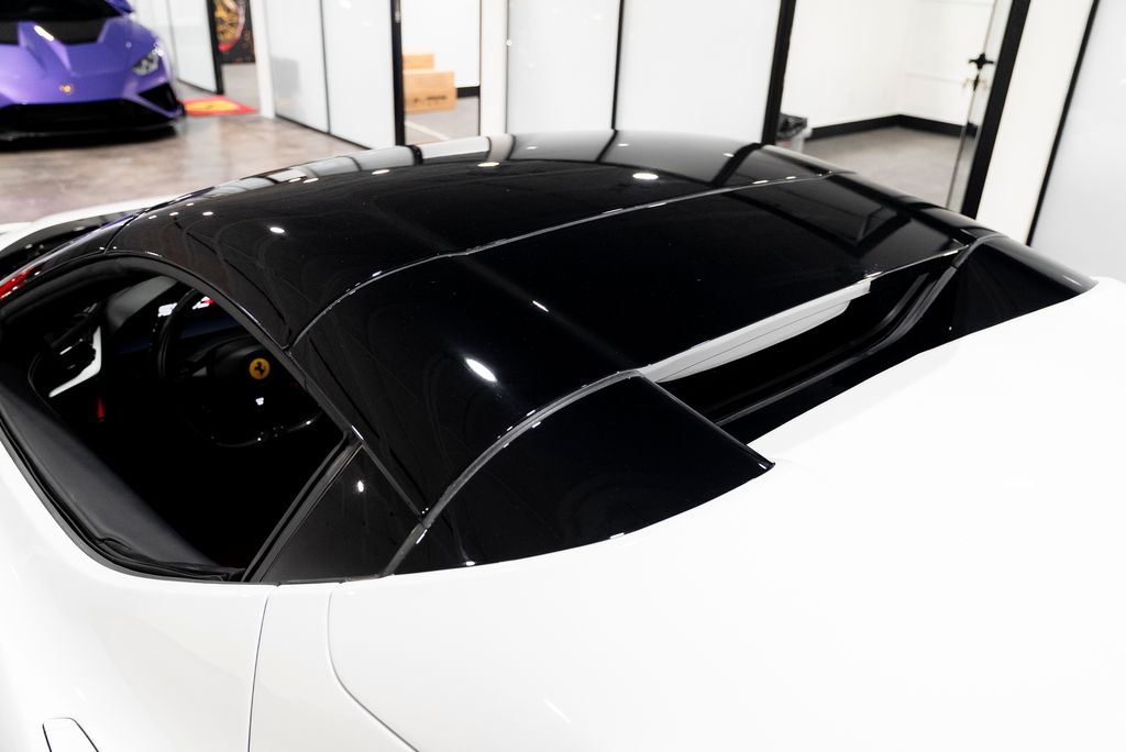 2022 Ferrari SF90 Base - Photo 31