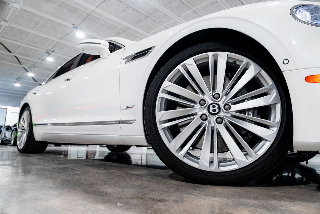 2023 Bentley Flying Spur Mulliner - Photo 10