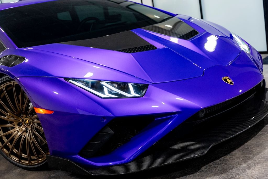 2021 Lamborghini Huracan EVO - Photo 12
