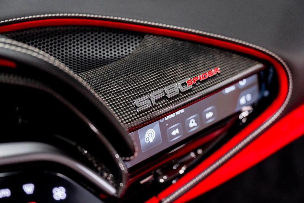 2022 Ferrari SF90 Base - Photo 58