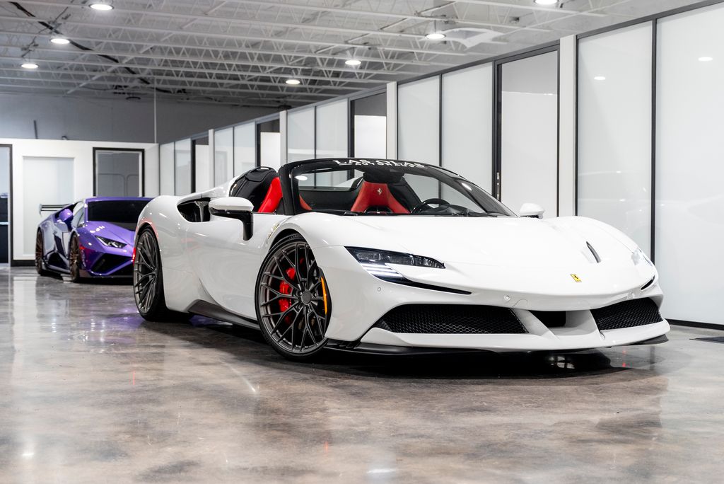 2022 Ferrari SF90 Base - Photo 6