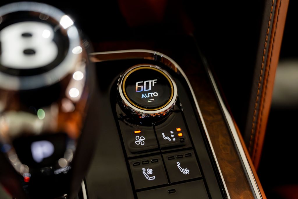 2023 Bentley Flying Spur Mulliner - Photo 97