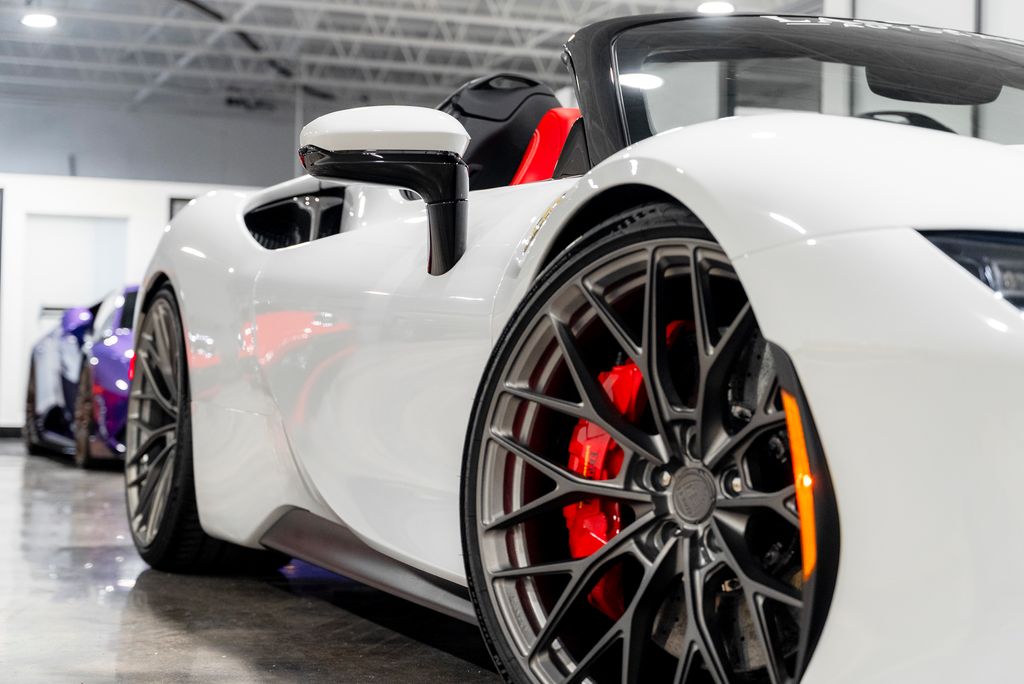 2022 Ferrari SF90 Base - Photo 9