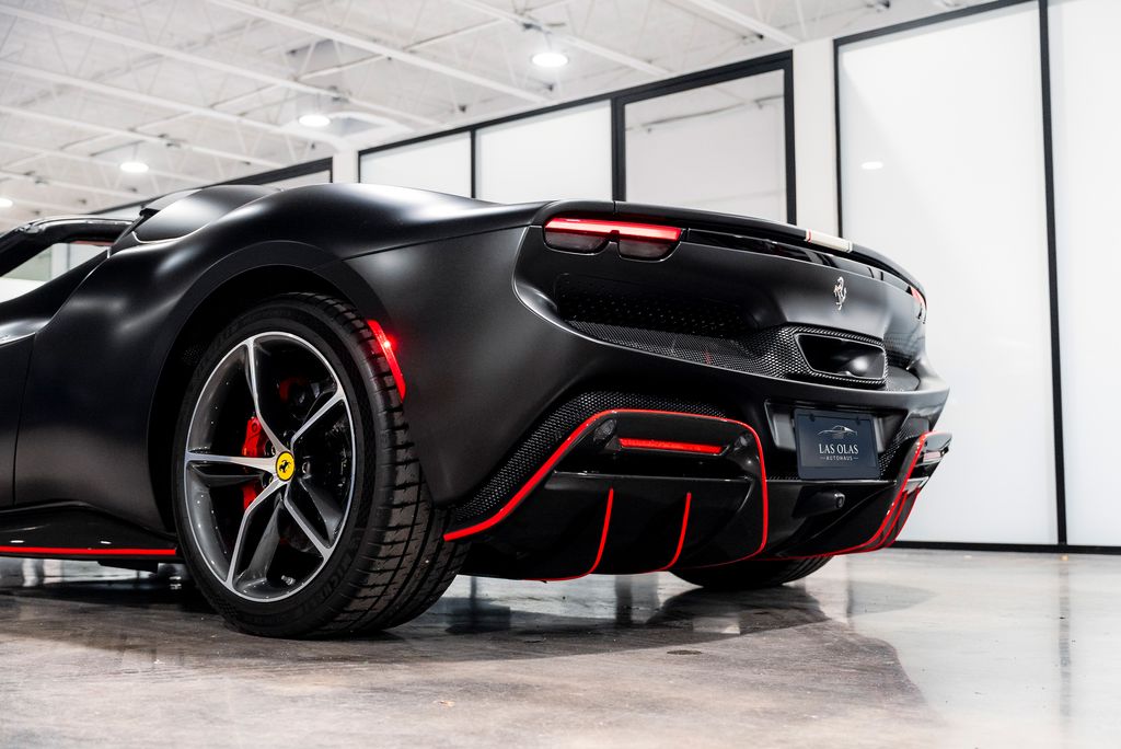 2025 Ferrari 296 Base - Photo 11