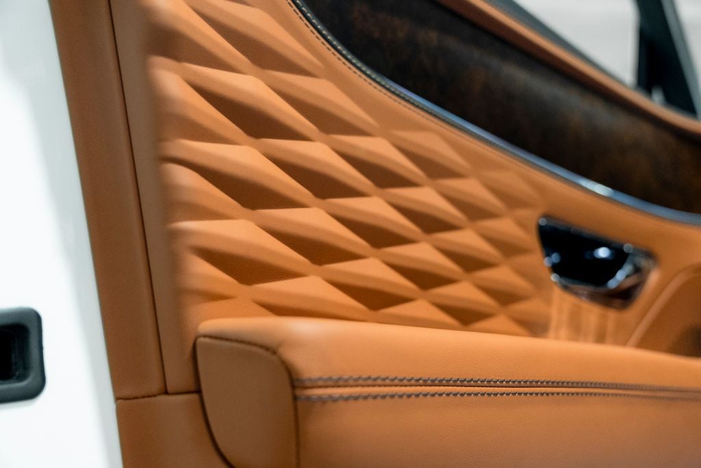 2023 Bentley Flying Spur Mulliner - Photo 37