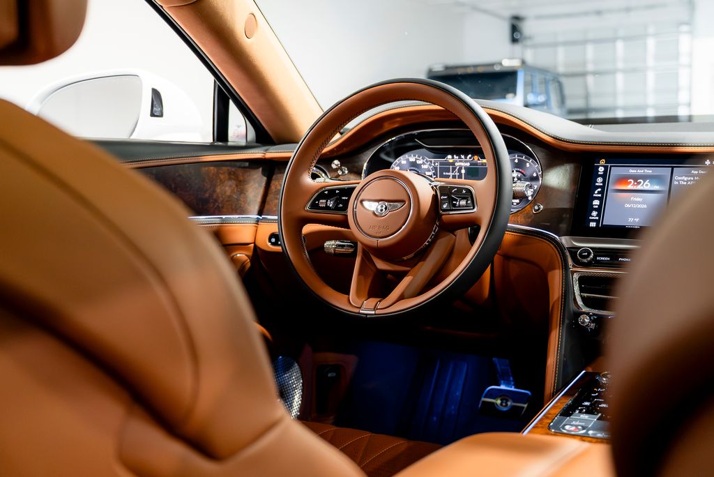 2023 Bentley Flying Spur Mulliner - Photo 45