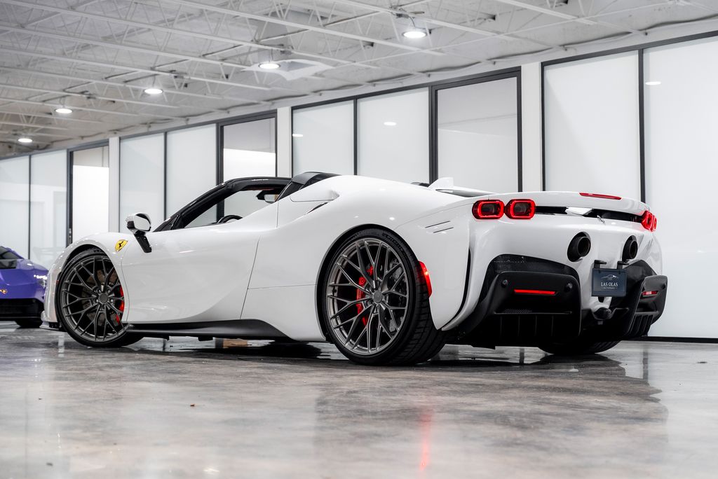 2022 Ferrari SF90 Base - Photo 20