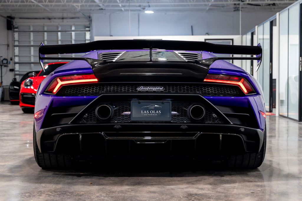 2021 Lamborghini Huracan EVO - Photo 23