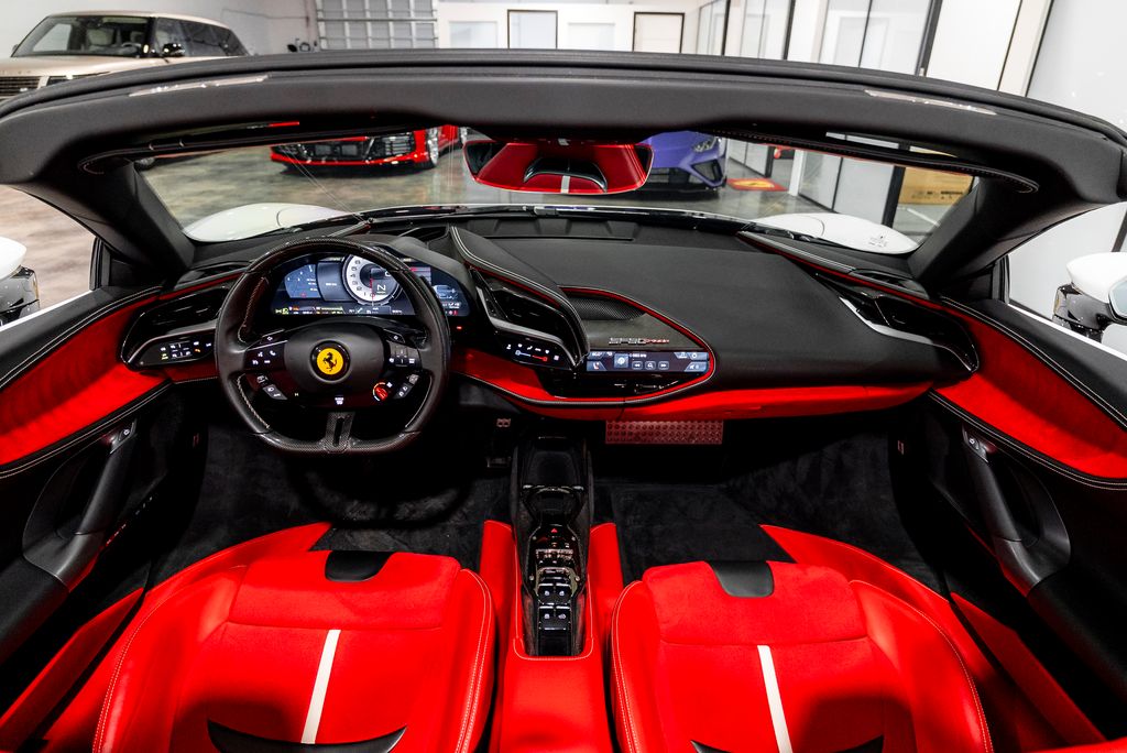 2022 Ferrari SF90 Base - Photo 39