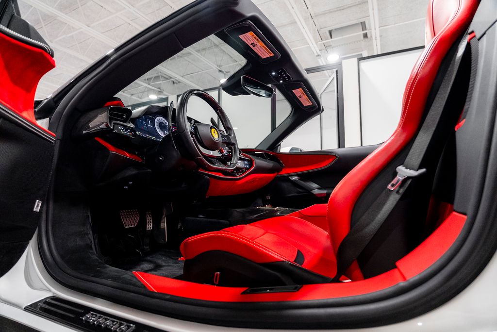 2022 Ferrari SF90 Base - Photo 35