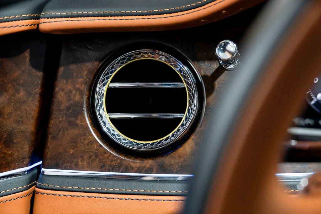 2023 Bentley Flying Spur Mulliner - Photo 107