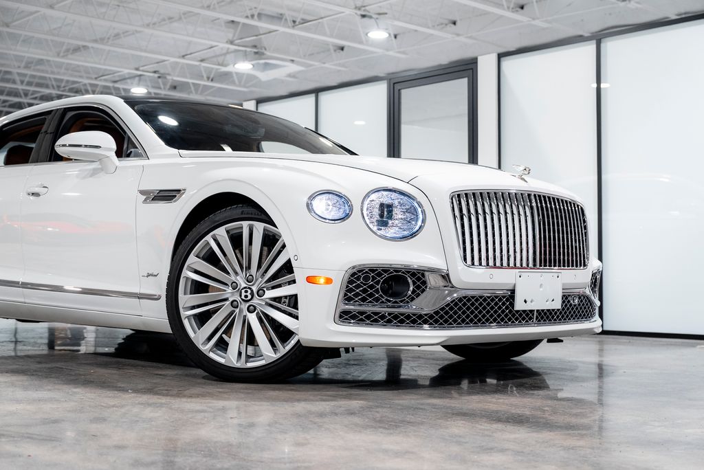 2023 Bentley Flying Spur Mulliner - Photo 9