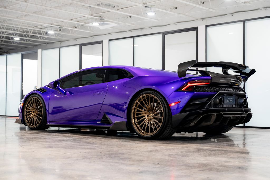 2021 Lamborghini Huracan EVO - Photo 10