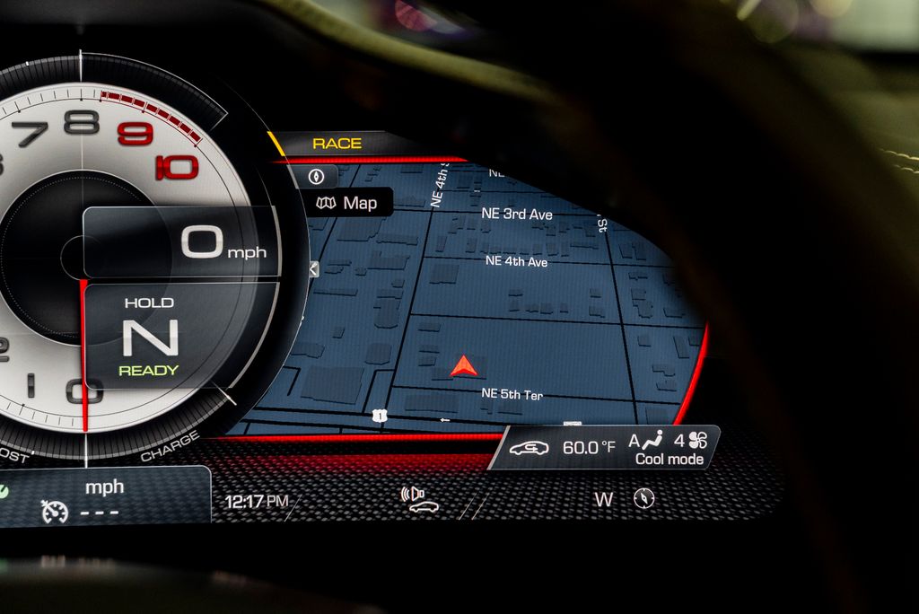 2022 Ferrari SF90 Base - Photo 44