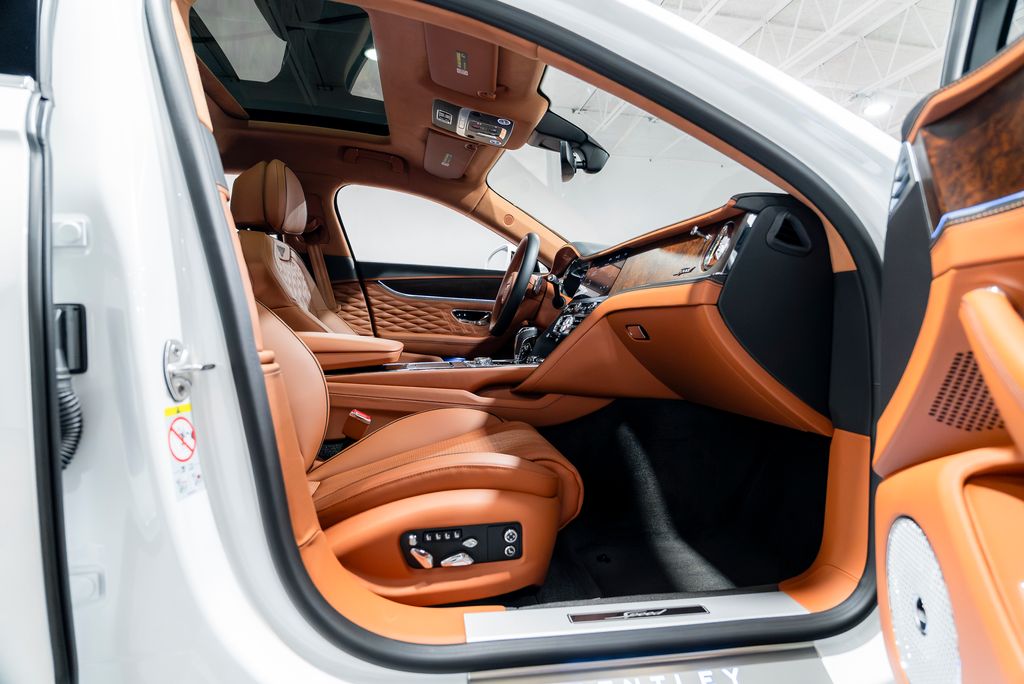 2023 Bentley Flying Spur Mulliner - Photo 71