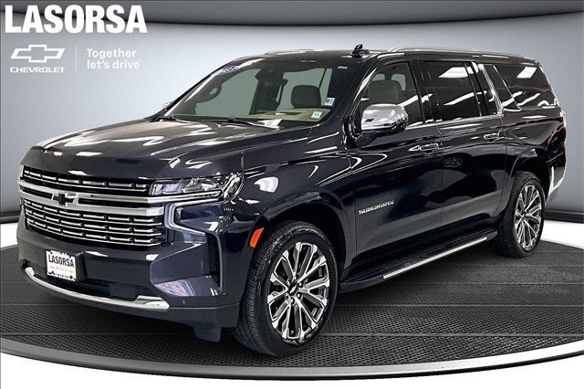 2023 Chevrolet Suburban Premier's photo