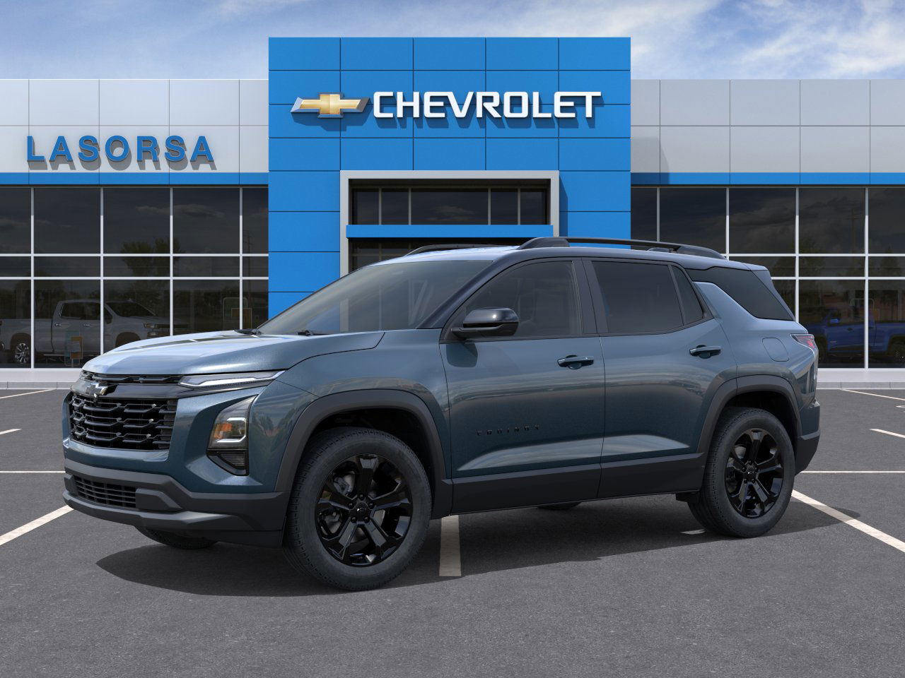 2025 Chevrolet Equinox LT photo 2
