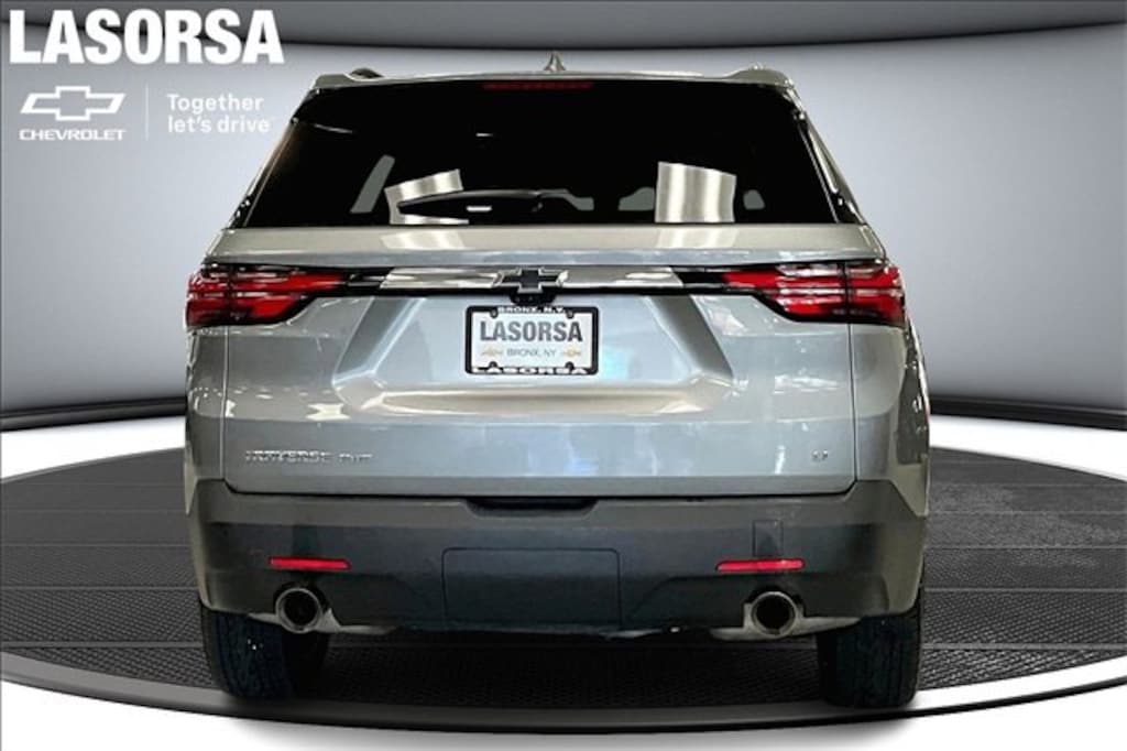 Certified 2023 Chevrolet Traverse LT Leather SUV