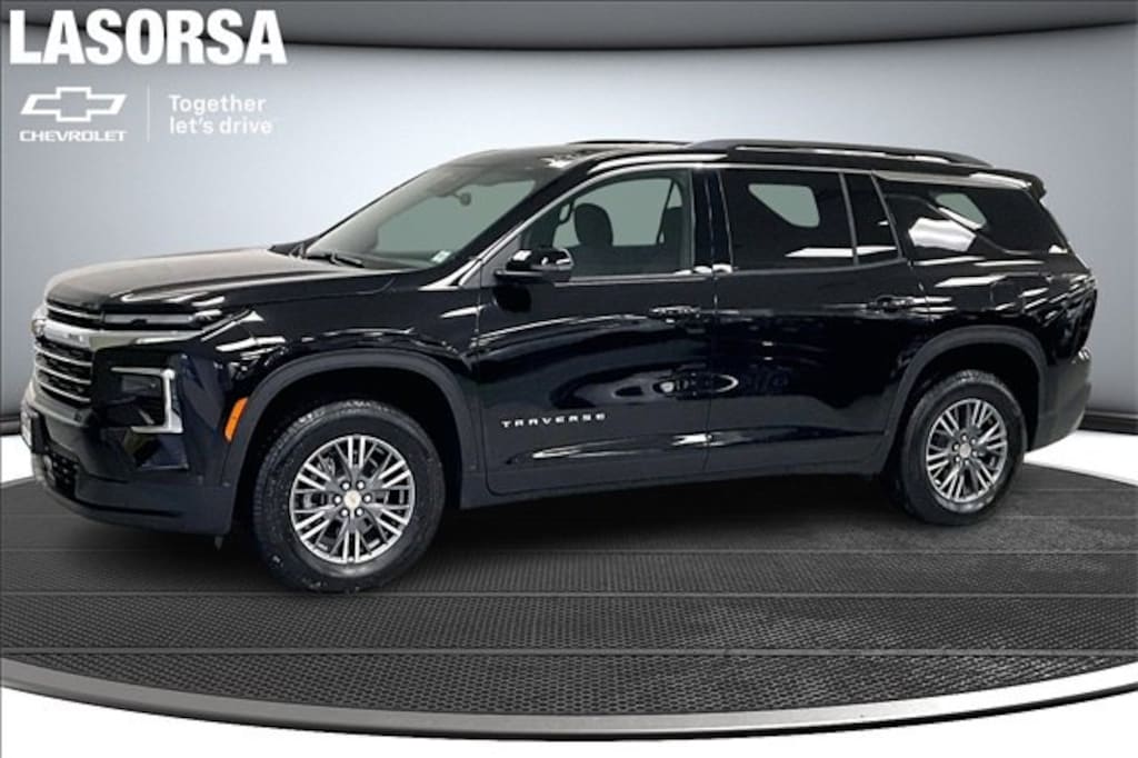 Certified 2026 Chevrolet Traverse LT SUV