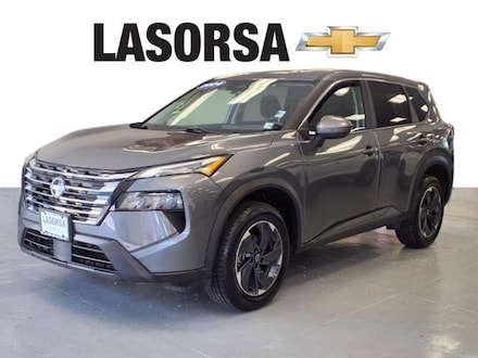 2024 Nissan Rogue SV SUV