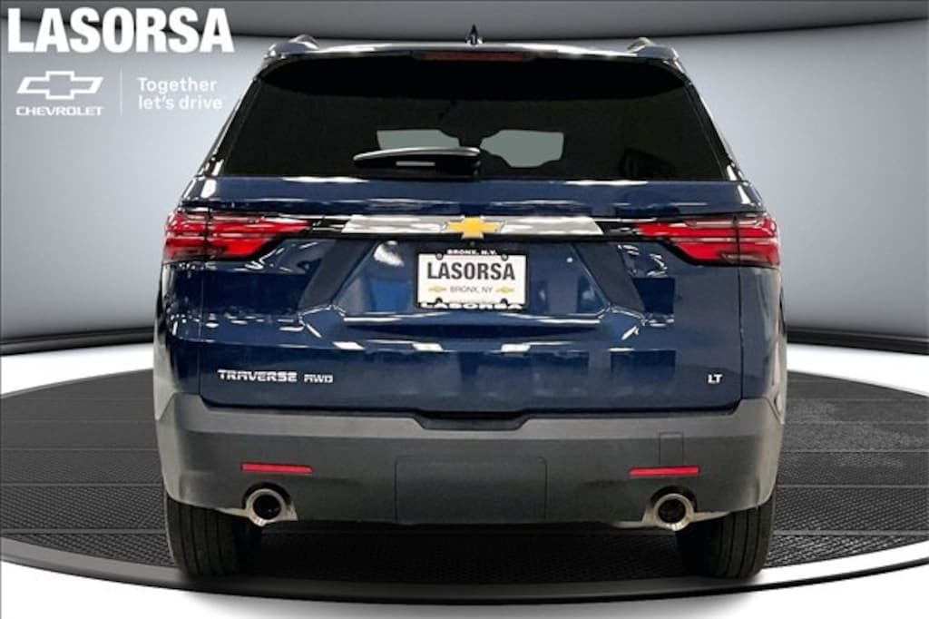Certified 2023 Chevrolet Traverse LT Leather SUV