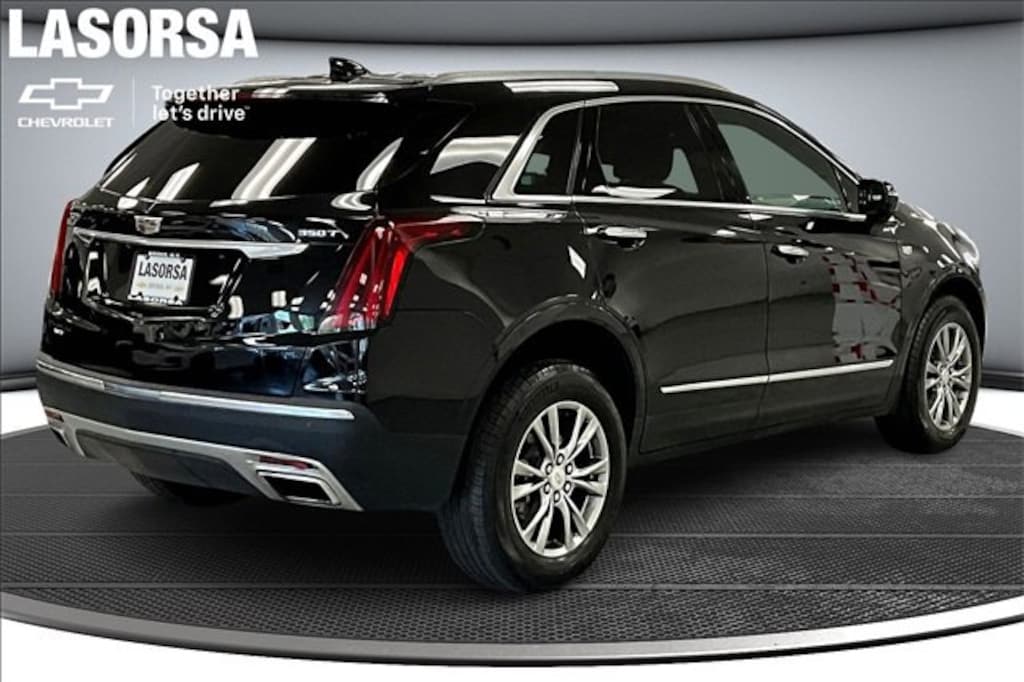 Used 2022 CADILLAC XT5 Premium Luxury SUV