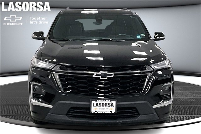 2023 Chevrolet Traverse Premier photo 3