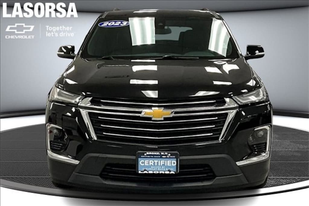 Certified 2023 Chevrolet Traverse LT Leather SUV