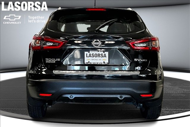 2020 Nissan Rogue Sport SV photo 4