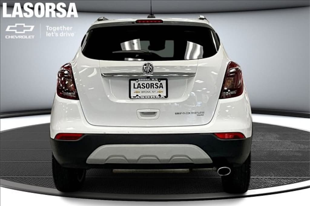 Certified 2022 Buick Encore Preferred SUV