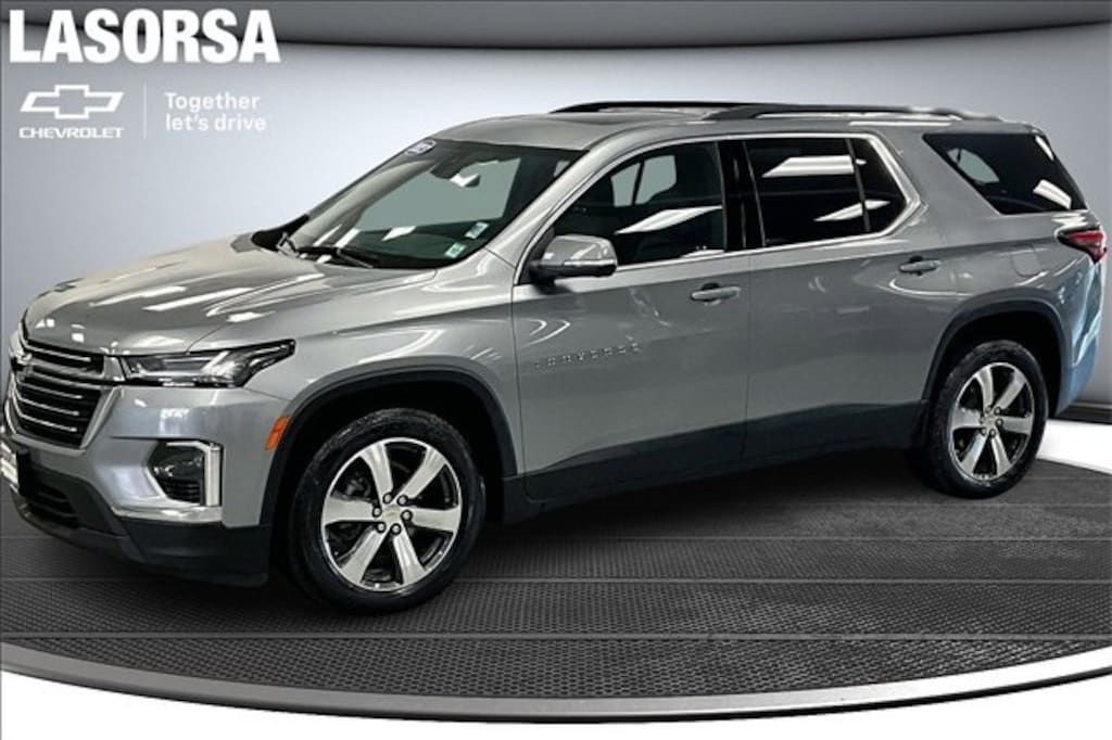 Certified 2023 Chevrolet Traverse LT Leather SUV