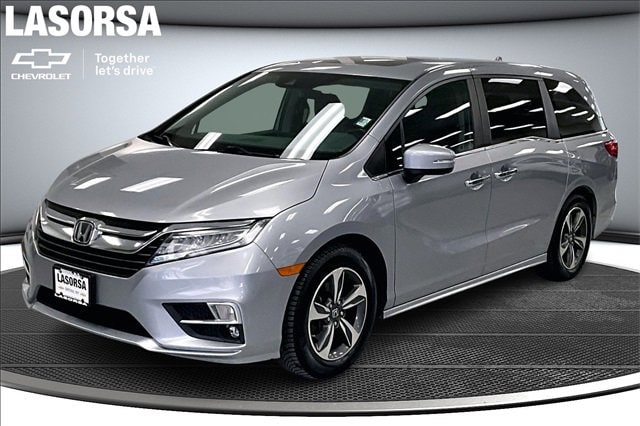 2018 Honda Odyssey Touring's photo