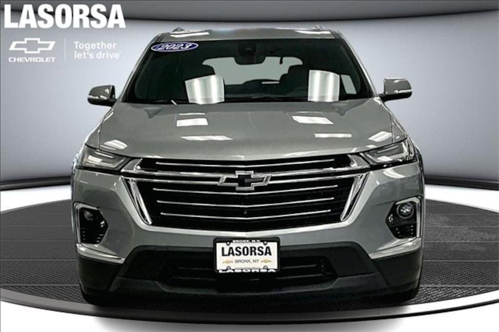Certified 2023 Chevrolet Traverse LT Leather SUV