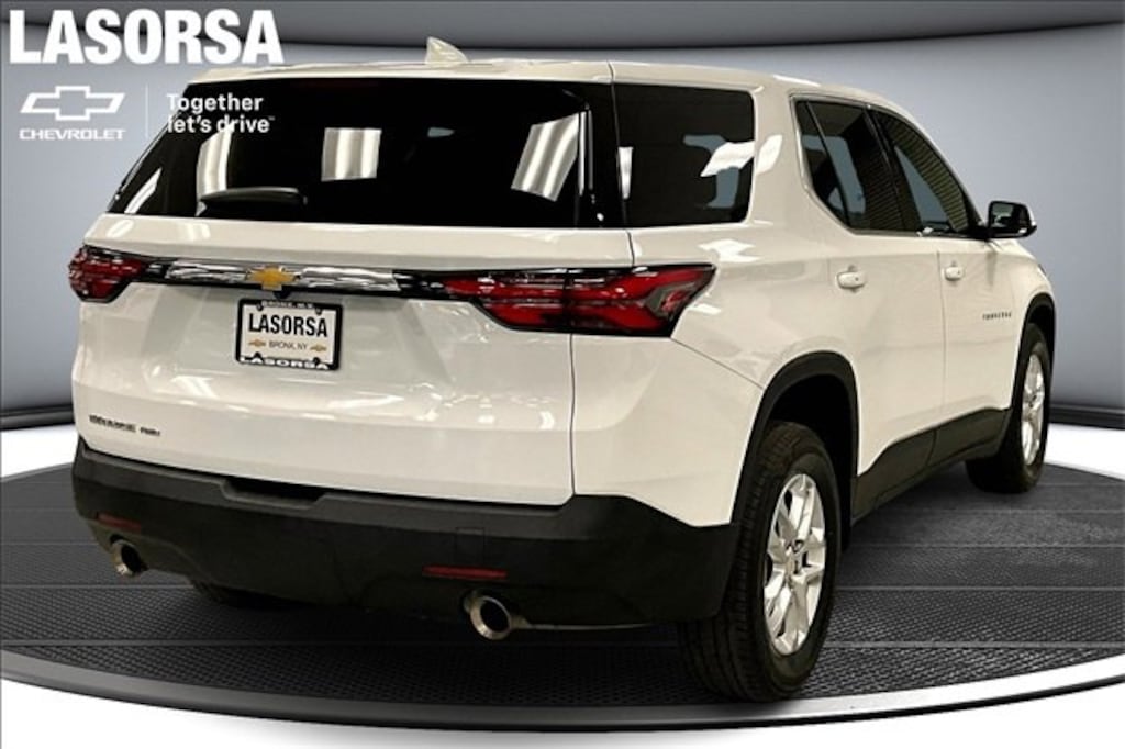 Certified 2023 Chevrolet Traverse LS SUV