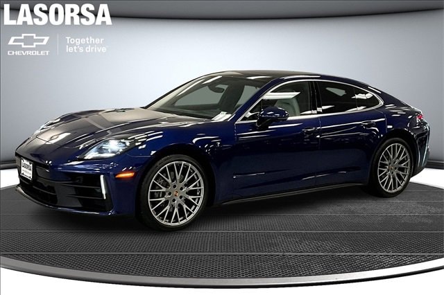 2024 Porsche Panamera Base