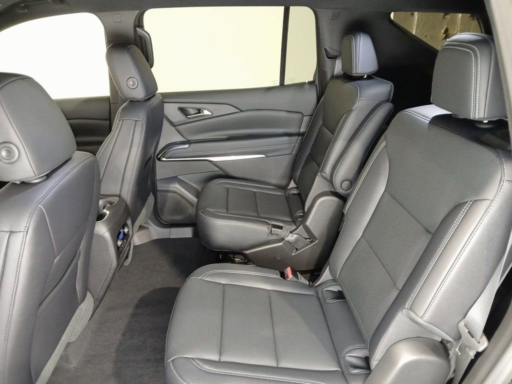 2026 Chevrolet Traverse LT - Photo 12