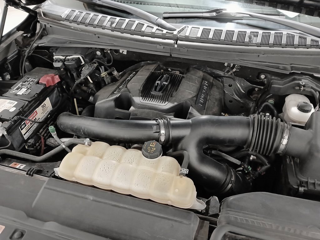 2018 LINCOLN NAVIGATOR L - Image 39