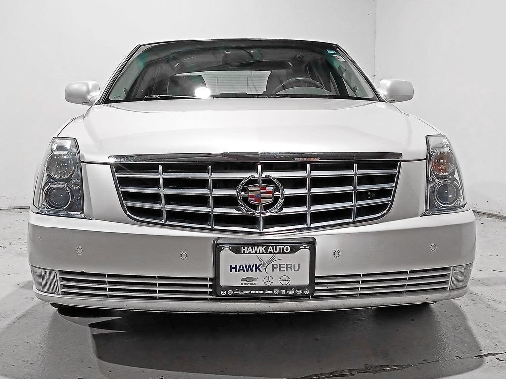Used 2011 CADILLAC DTS Luxury Collection Car