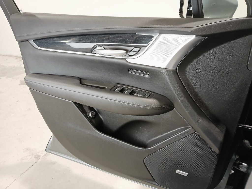 2025 CADILLAC XT5 - Image 33