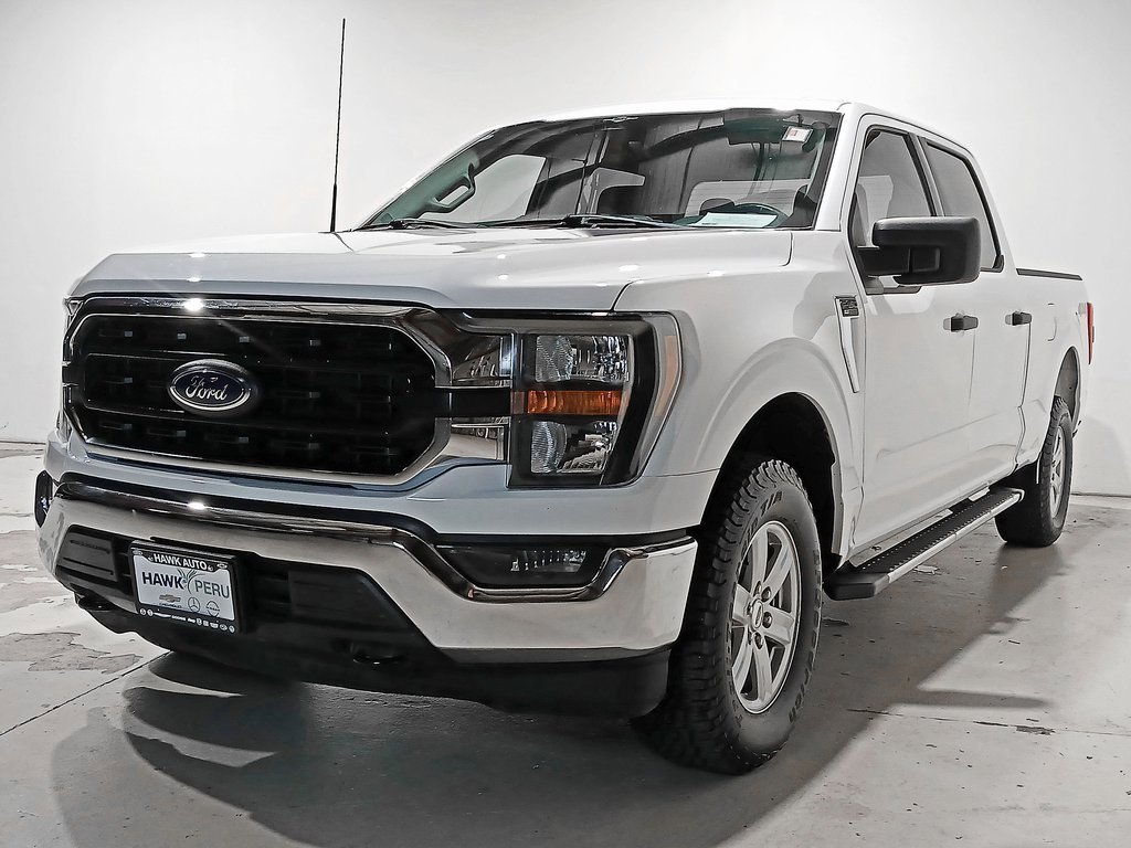 2023 Ford F-150 XLT photo 3