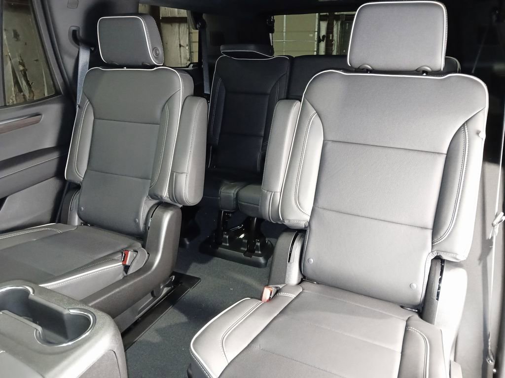 2026 Chevrolet Tahoe Premier - Photo 13