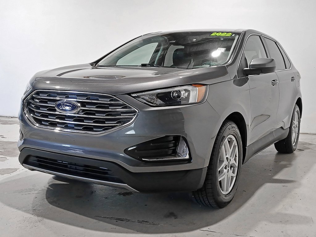 2022 Ford Edge SEL photo 3