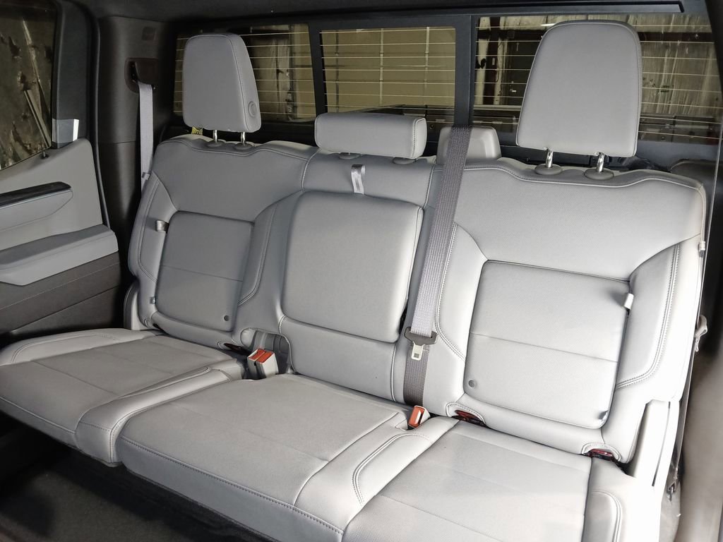 2026 Chevrolet Silverado 1500 LTZ - Photo 14